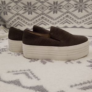 Steve Madden Bellie platform slip on shoes